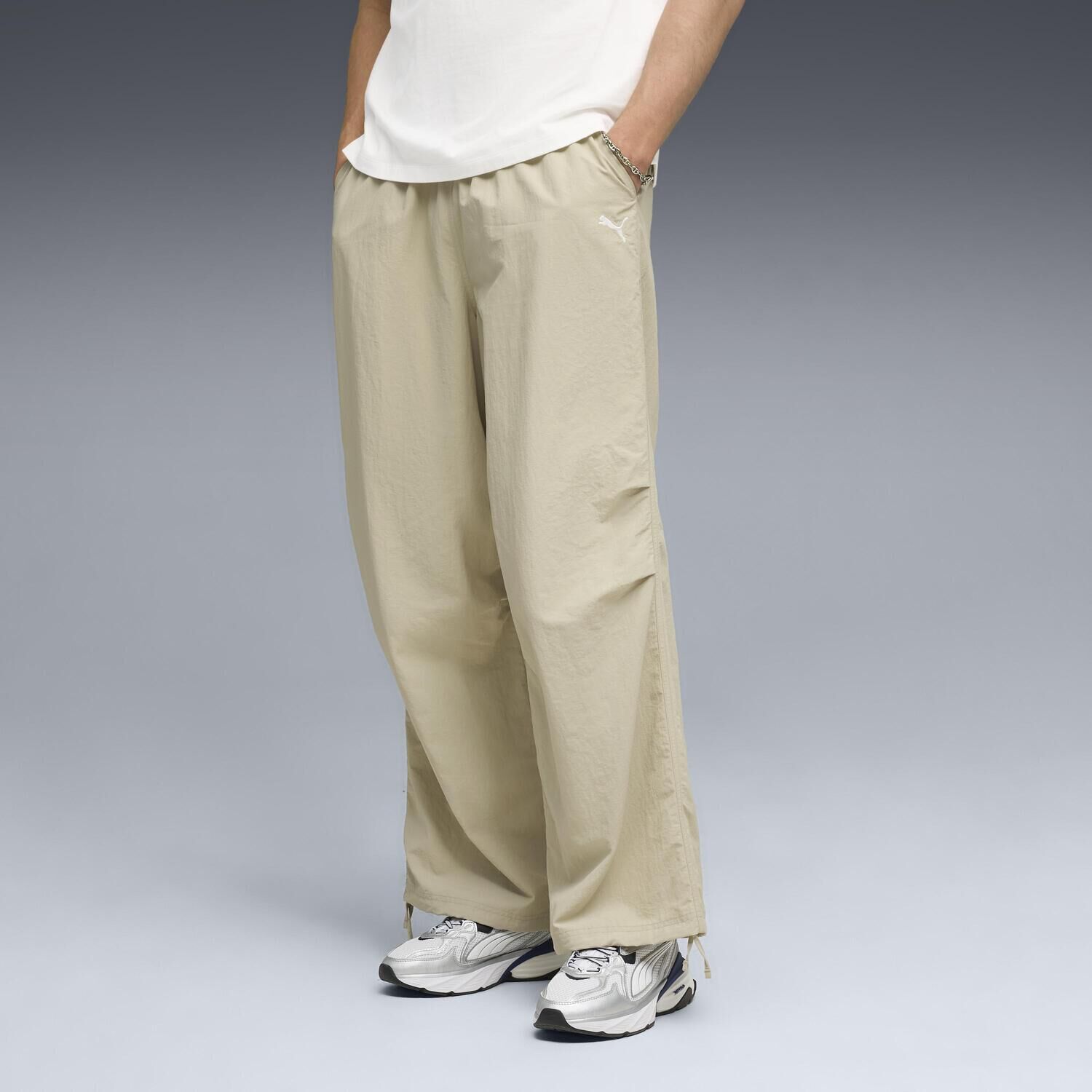 PUMA「【PUMA ｳｪｱ】M WARDROBE ESS OVERSIZEDPARAPT」|チノ|