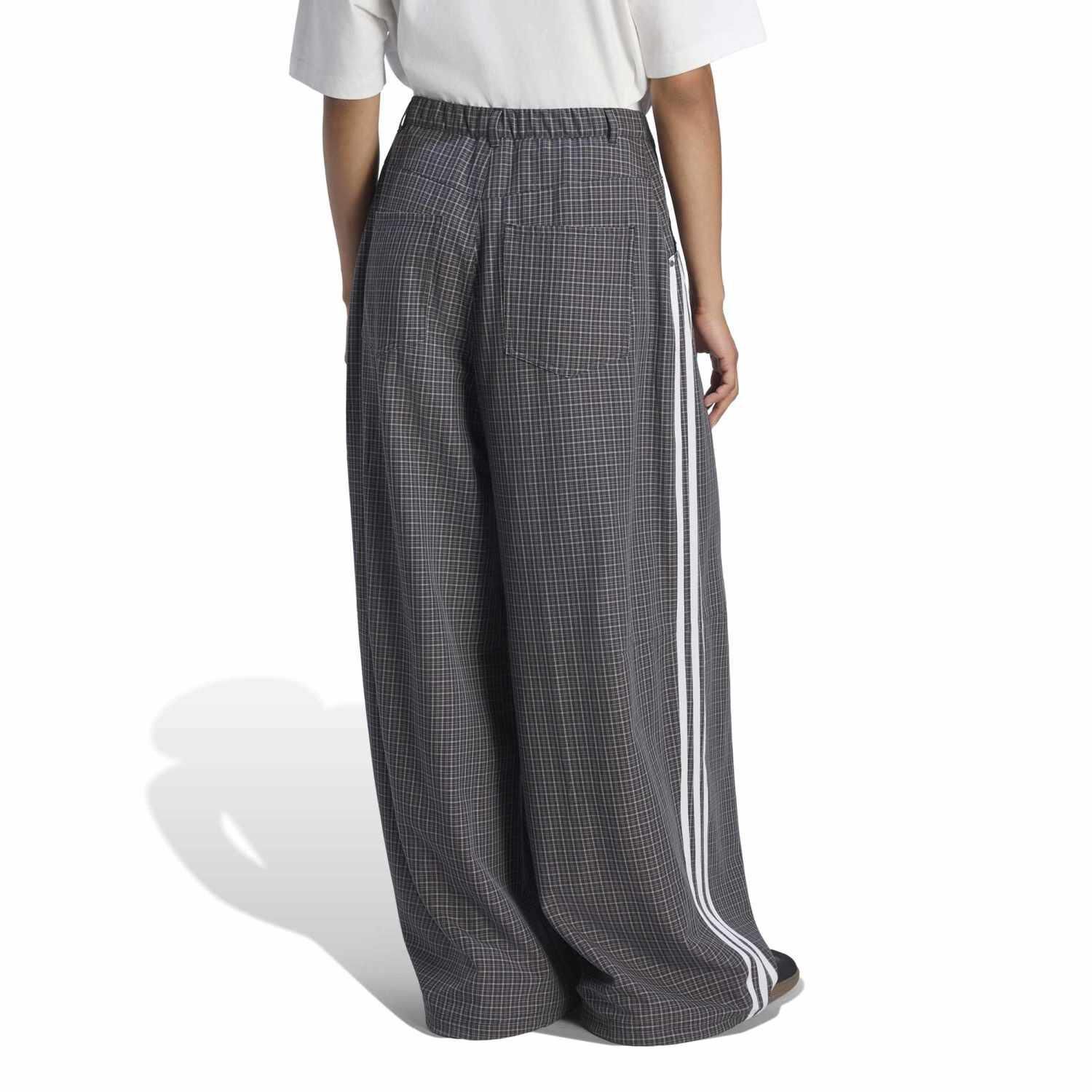 adidas「【ADIDAS ｳｪｱ】W CHECKS TROUSER(BADIGIRL)」|チノ|
