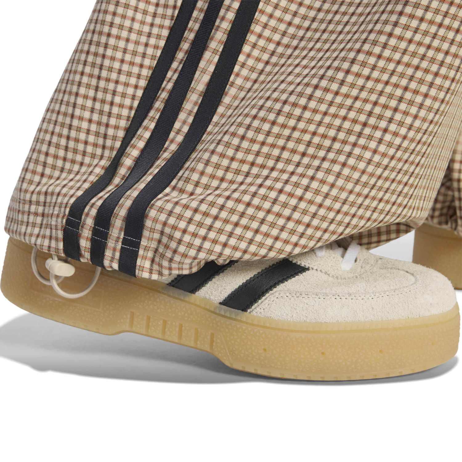 adidas「【ADIDAS ｳｪｱ】W CHECKS TROUSER(BADIGIRL)」|チノ|