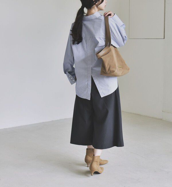 quaranciel「《予約》quaranciel:〈UVカット/洗濯機可能〉UNITO plus バック スリット ビッグ レギュラー シャツ」|シャツ・ブラウス|