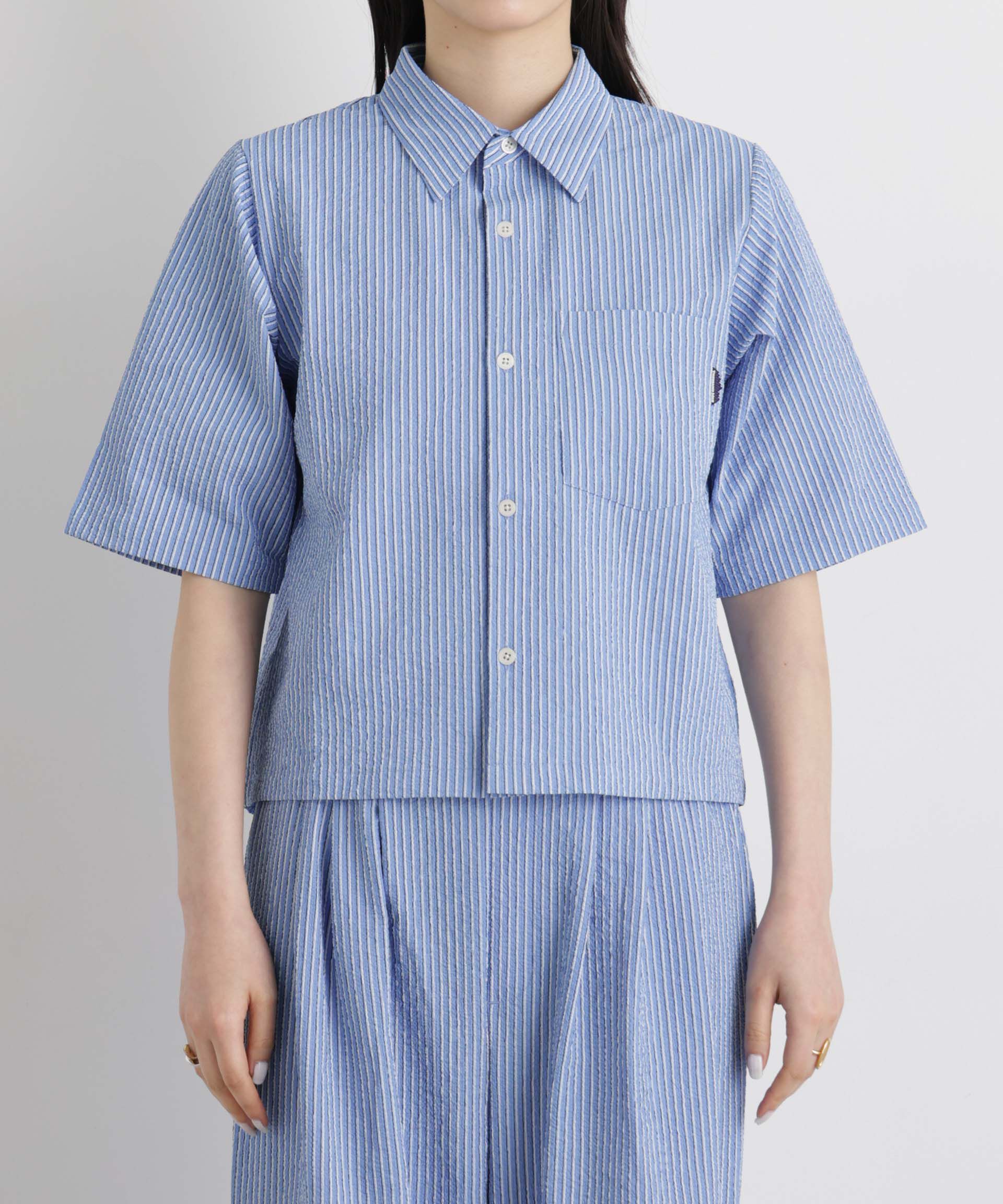 nano･universe「THOUSAND MILE/SEERSUCKER STRIPE SHIRT(セットアップ可)」|シャツ・ブラウス|