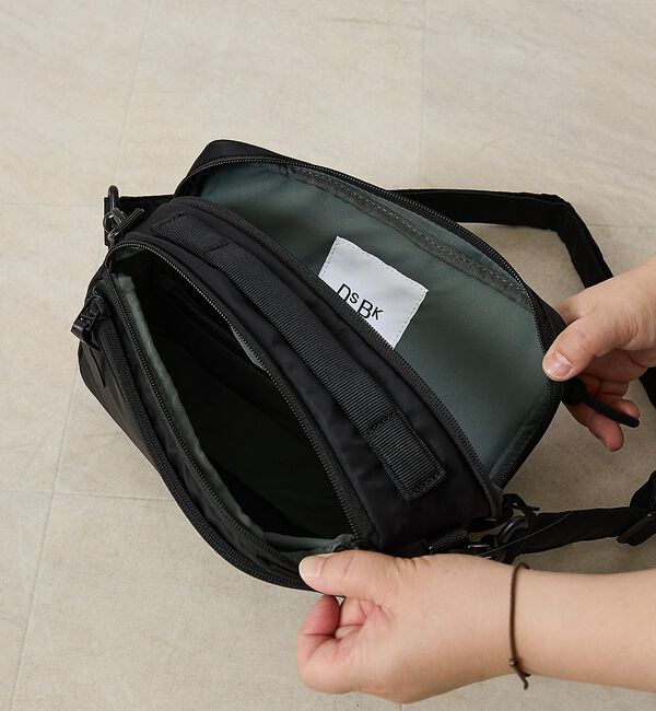 ABAHOUSE「【DsBk / ディーエスビーケー】 RECTANGLE SL ／ショルダーバッ」|ショルダー・メッセンジャー|