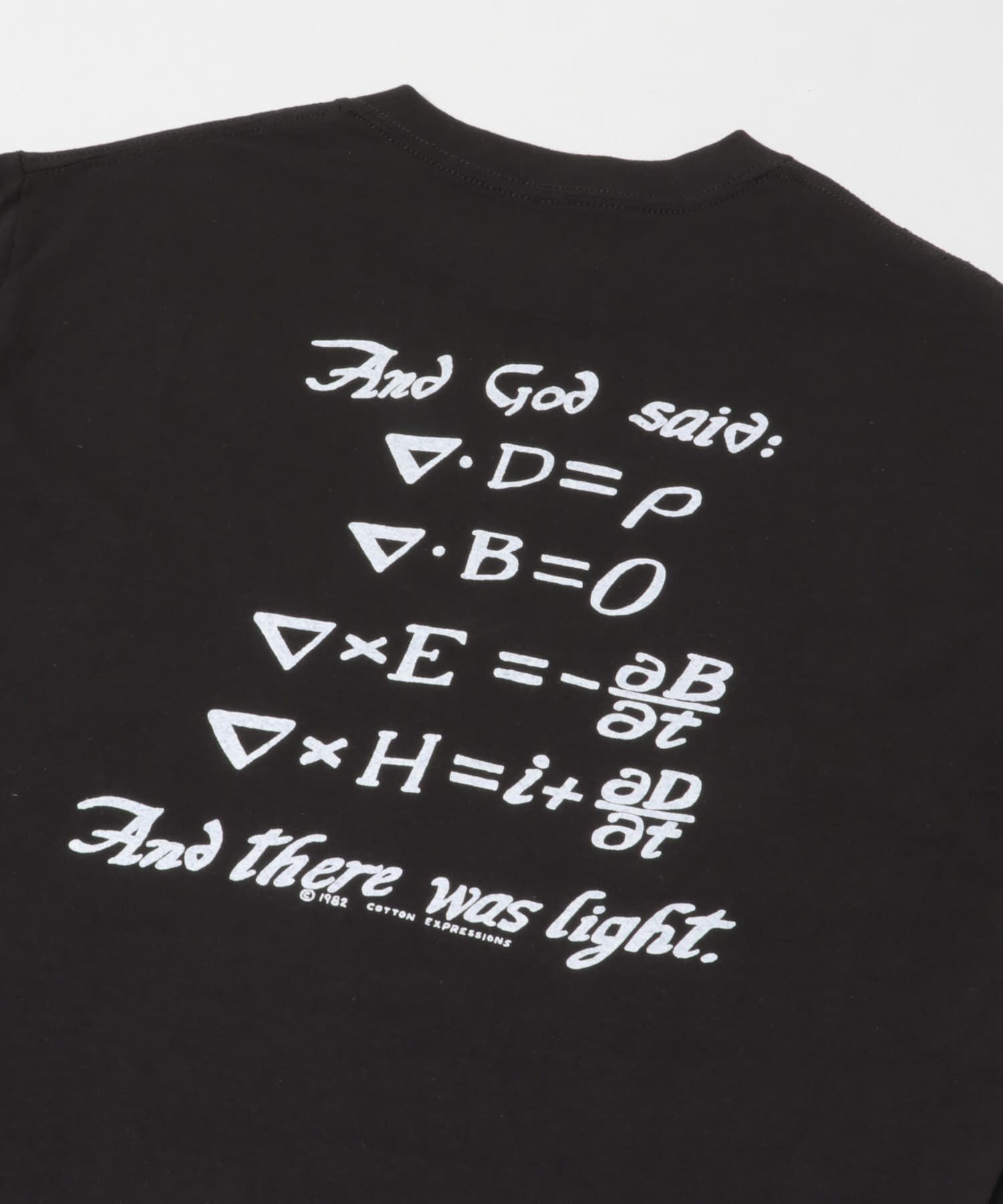 URBAN RESEARCH「Cotton Expressions　BLACK HOLE T-SHIRTS」|Tシャツ・カットソー|