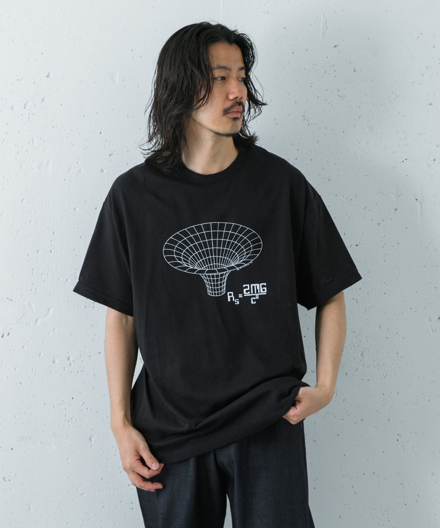 URBAN RESEARCH「Cotton Expressions　BLACK HOLE T-SHIRTS」|Tシャツ・カットソー|