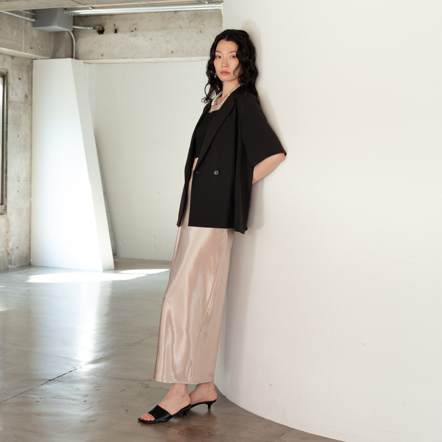 GALLEST「【一部店舗限定】サテンナロースカート」|スカート|