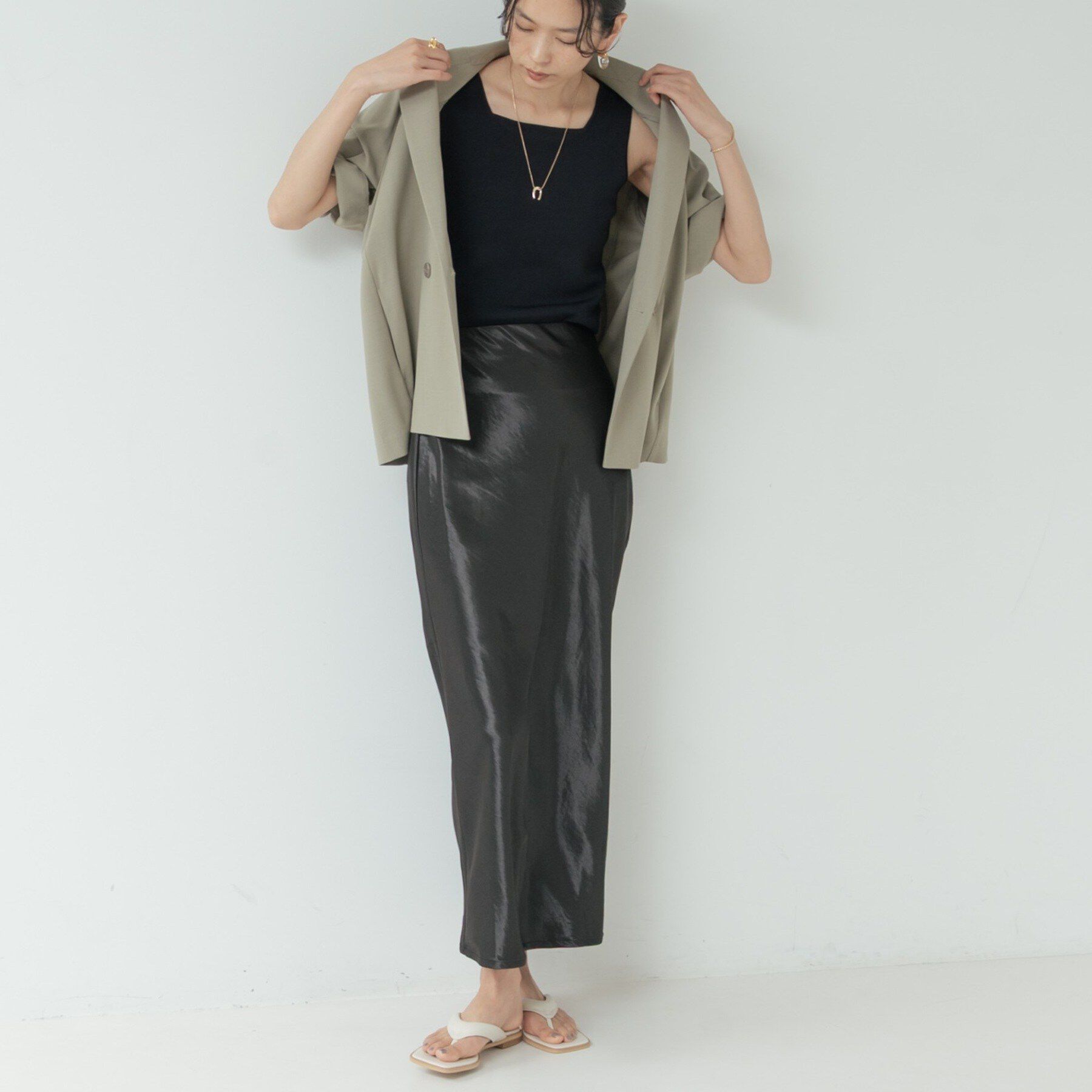 GALLEST「【一部店舗限定】サテンナロースカート」|スカート|ブラック(019)