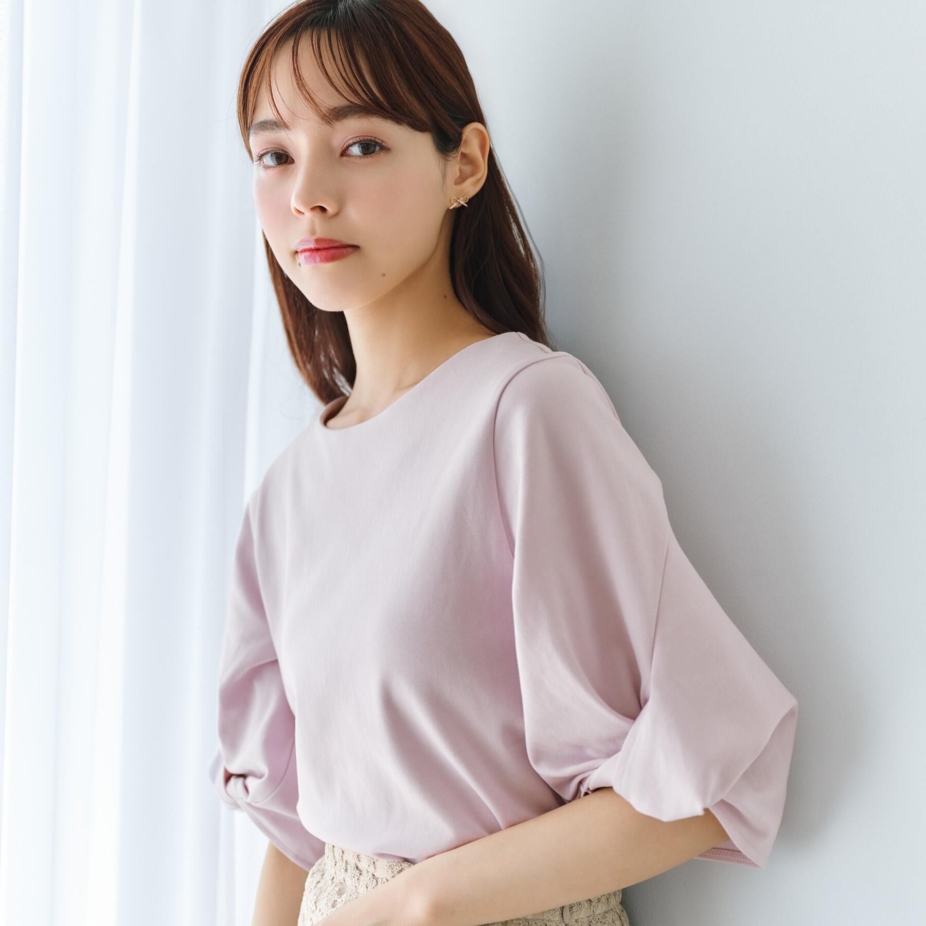 index「パフスリーブツイストタックトップス【洗濯機可／接触冷感／UVケア】」|Tシャツ・カットソー|