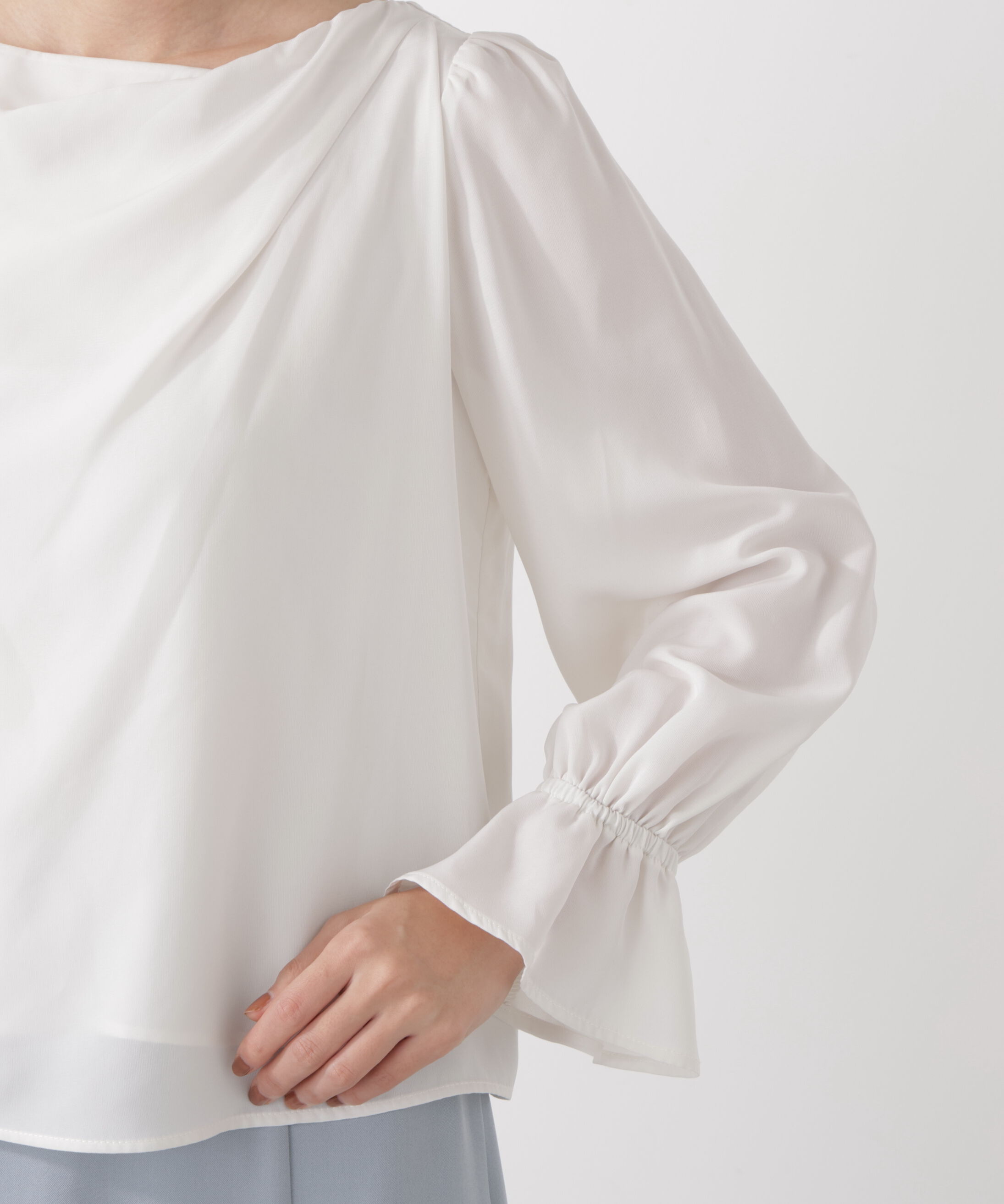 PROPORTION BODY DRESSING「＜ウォッシャブル＞キャンディースリーブニュアンスブラウス 25AW」|シャツ・ブラウス|