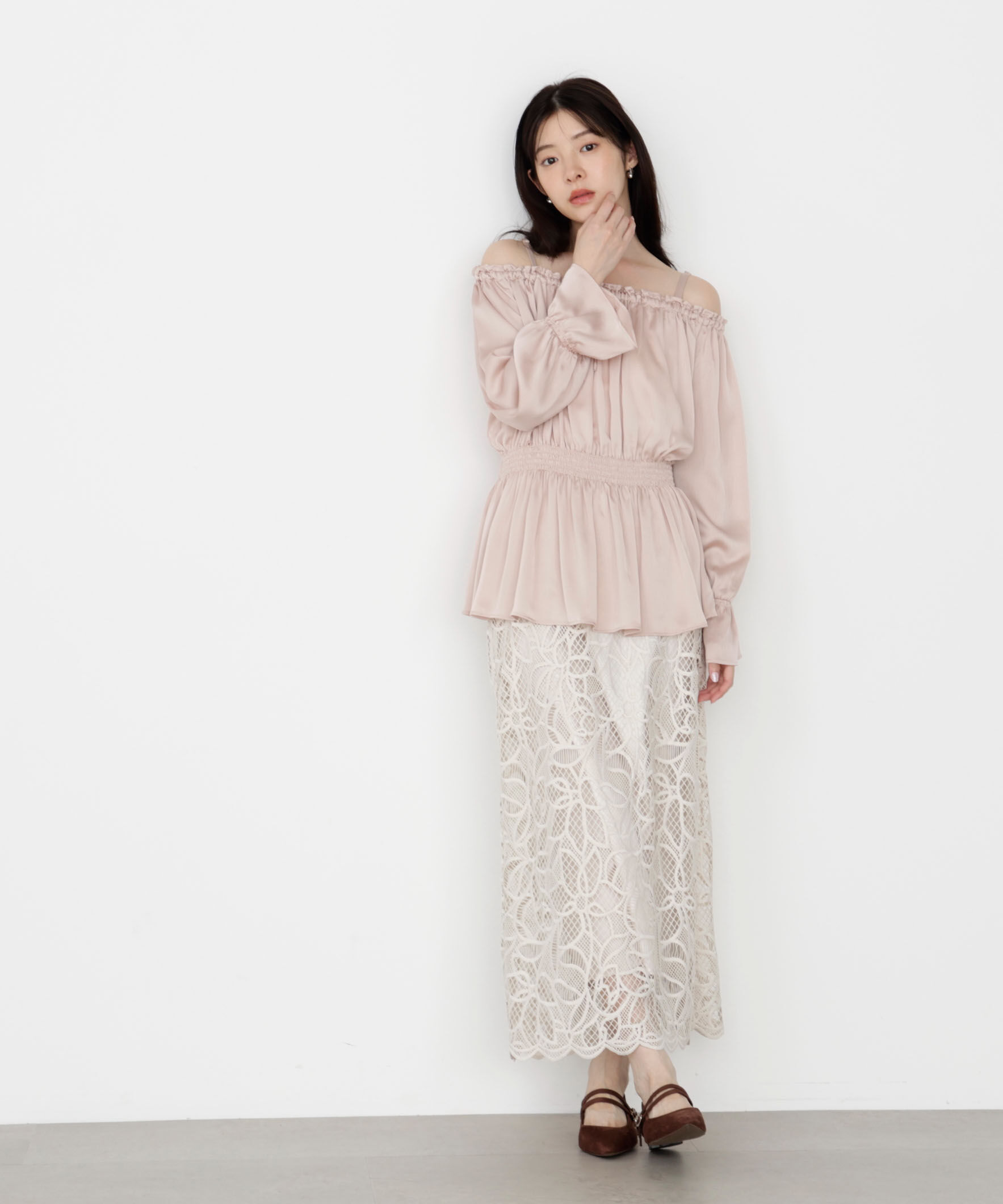 PROPORTION BODY DRESSING「《EDIT COLOGNE》＜ウォッシャブル＞リボン付きオフショルブラウス 25AW」|シャツ・ブラウス|