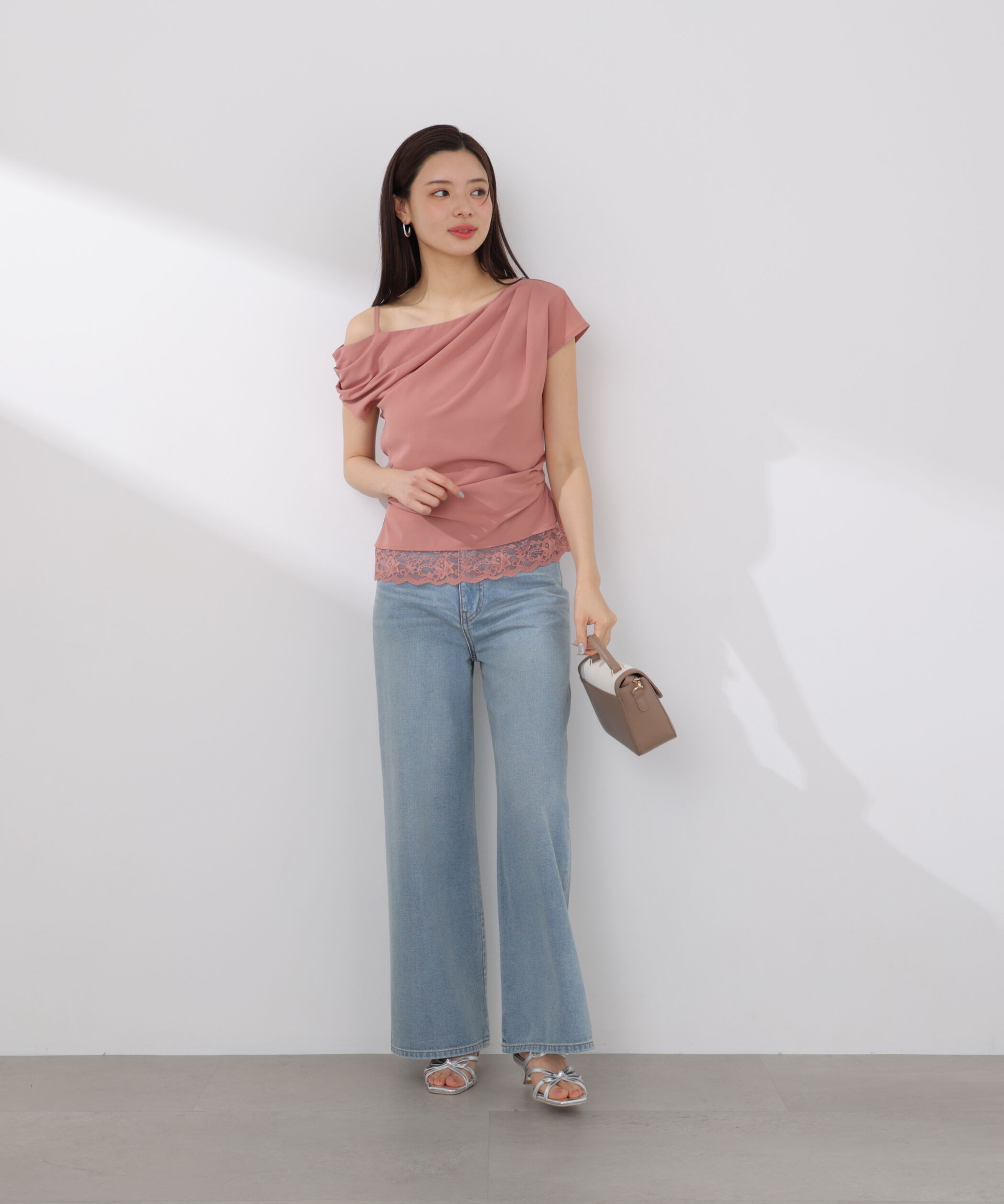 PROPORTION BODY DRESSING「〈a/mie〉アシメドレープブラウス」|シャツ・ブラウス|