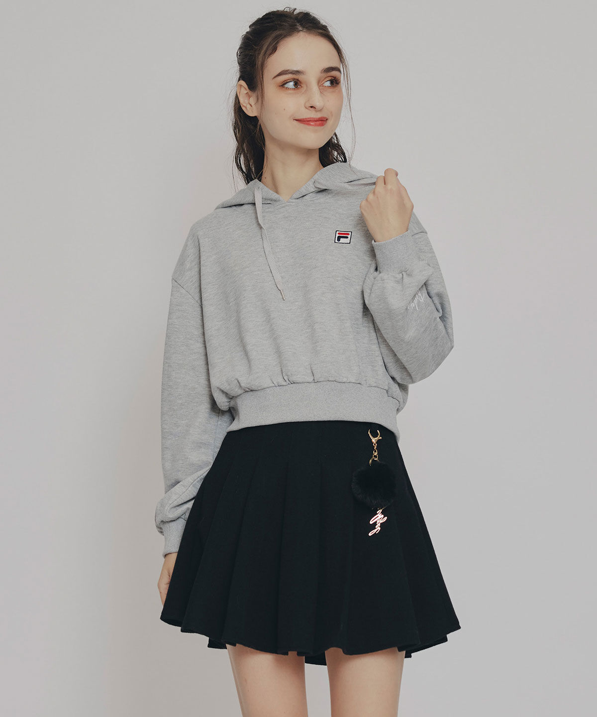 REDYAZEL「［FILA&times;REDYAZEL］サガラロゴコンパクトフーディ」|パーカー|