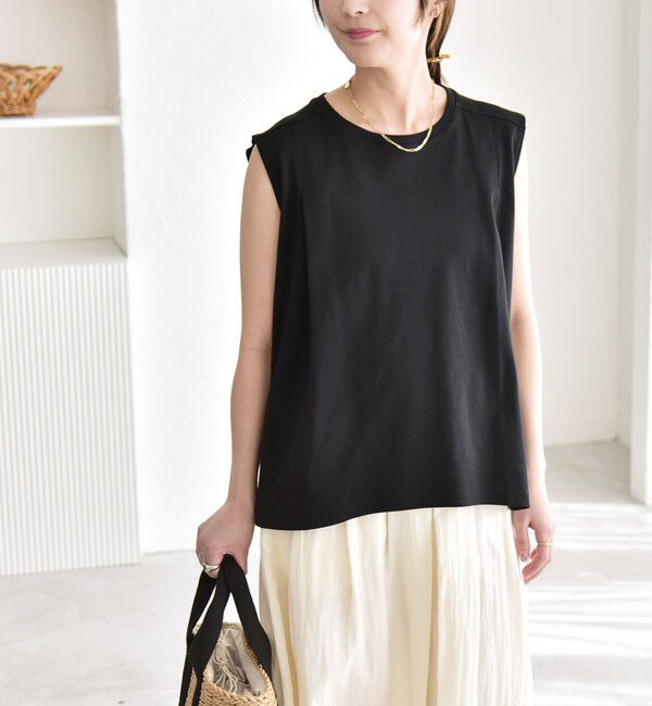 quaranciel「quaranciel:〈接触冷感/汗染み防止加工/洗濯機可能〉クルー ノースリーブ TEE」|Tシャツ・カットソー|