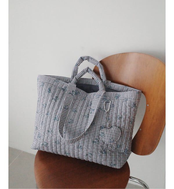 SLOBE IENA「《WEB限定/追加2》Margaux Dereume &times; SLOBE キルティングトートバッグ」|トートバッグ|