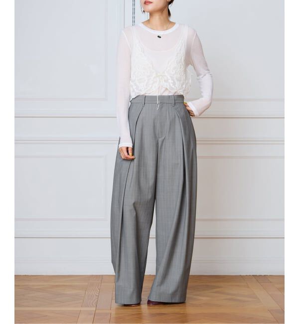 IENA LA BOUCLE「IENA LA BOUCLE スラブインパーテッドタックパンツ」|スラックス|