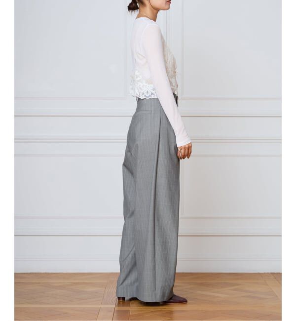 IENA LA BOUCLE「IENA LA BOUCLE スラブインパーテッドタックパンツ」|スラックス|