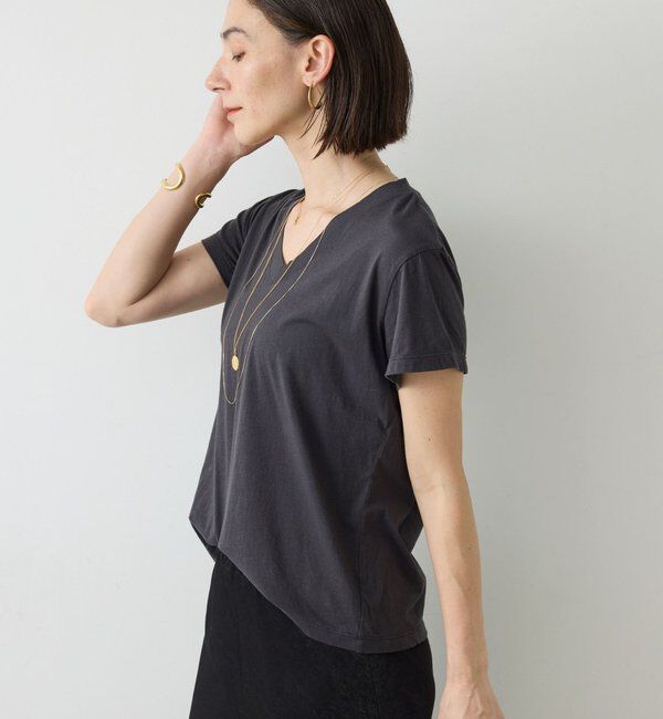  「VネックTシャツ」|Tシャツ・カットソー|