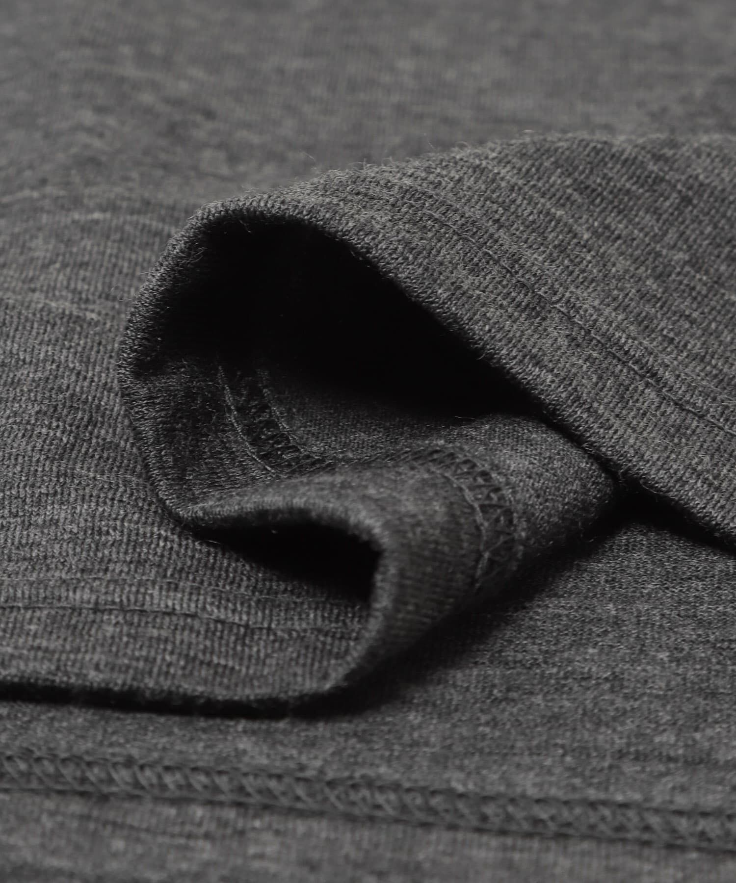 URBAN RESEARCH「『洗濯可』new basic　WASHABLE MERINO WOOL LONG-SLEEVE」|Tシャツ・カットソー|