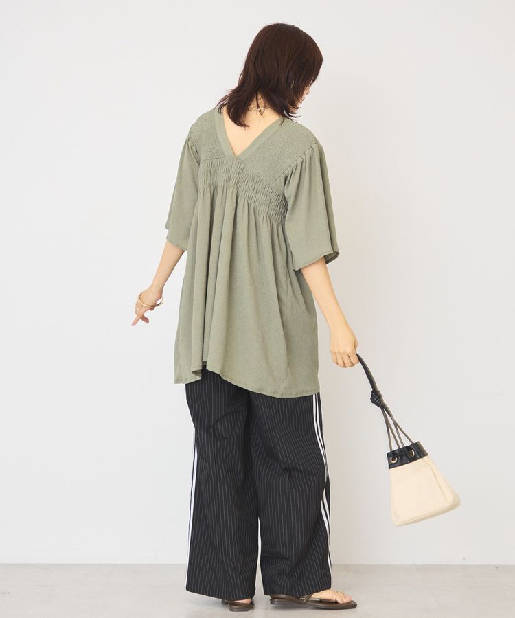 AMERICAN HOLIC「【WEB限定】前後2WAYVネックシャーリングチュニックブラウス【吸水速乾・イージーケア】」|Tシャツ・カットソー|