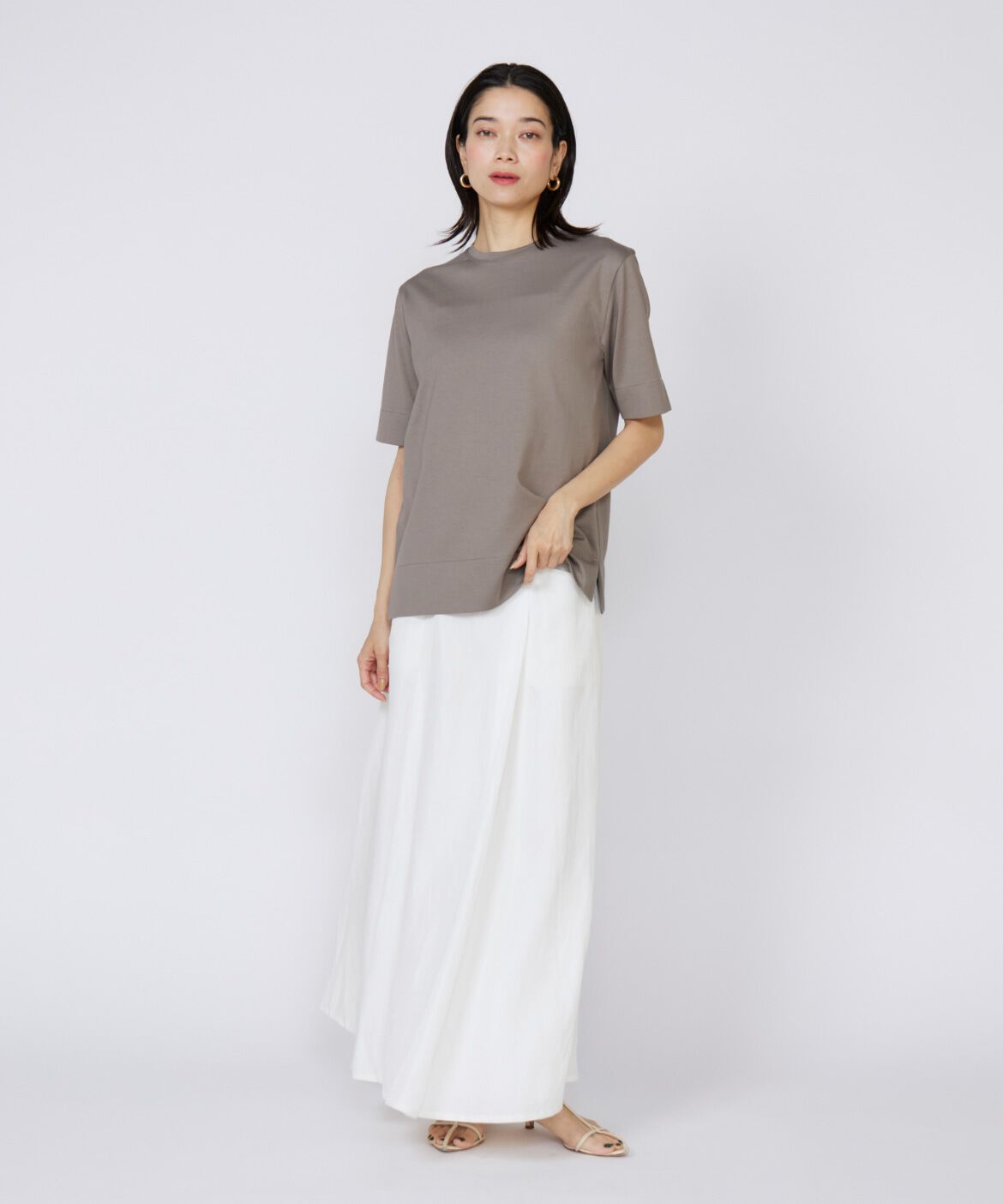 INED「《大きいサイズ》サイドスリットデザインTシャツ」|Tシャツ・カットソー|