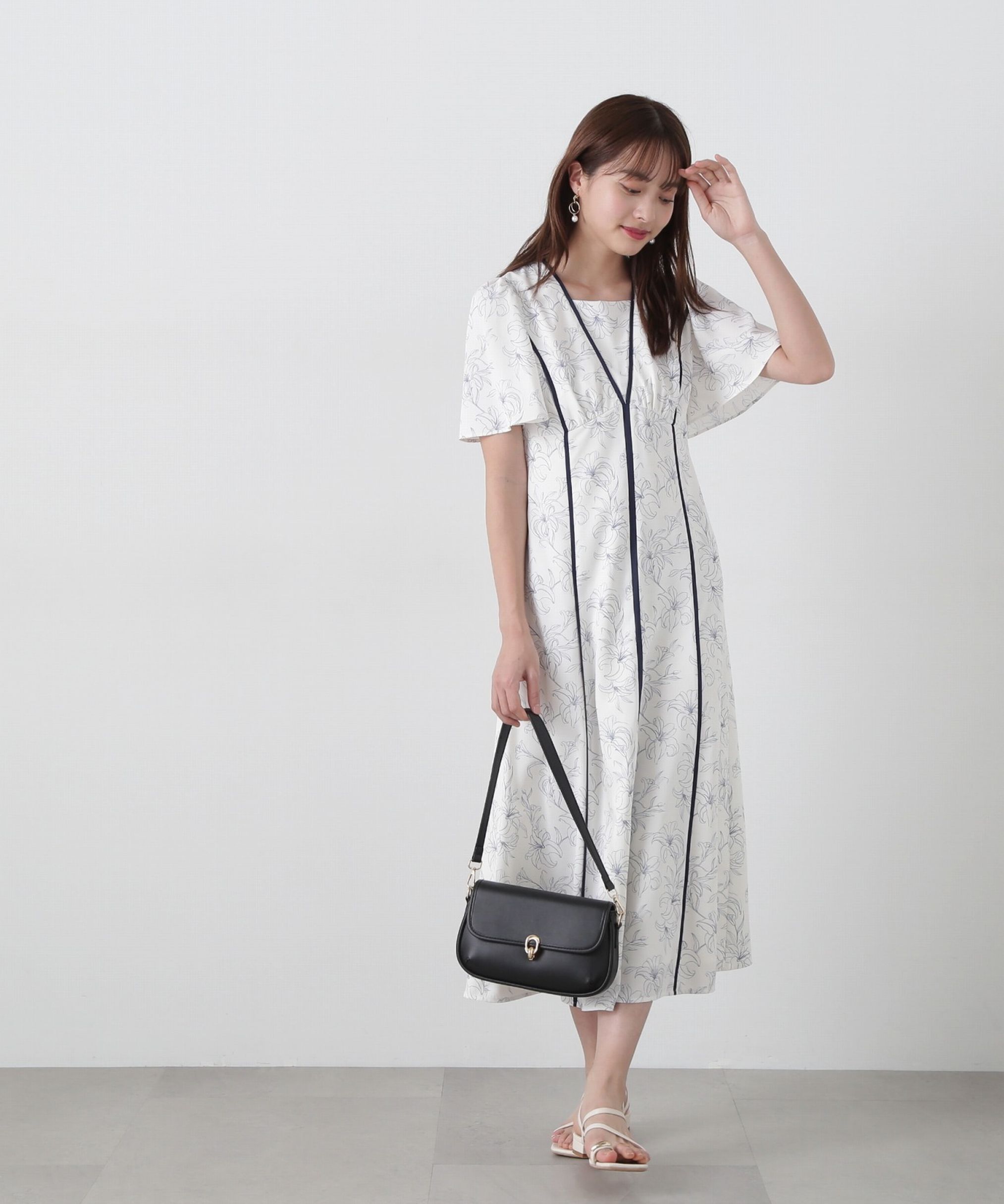 PROPORTION BODY DRESSING「配色ライン花柄ワンピース」|ワンピース|