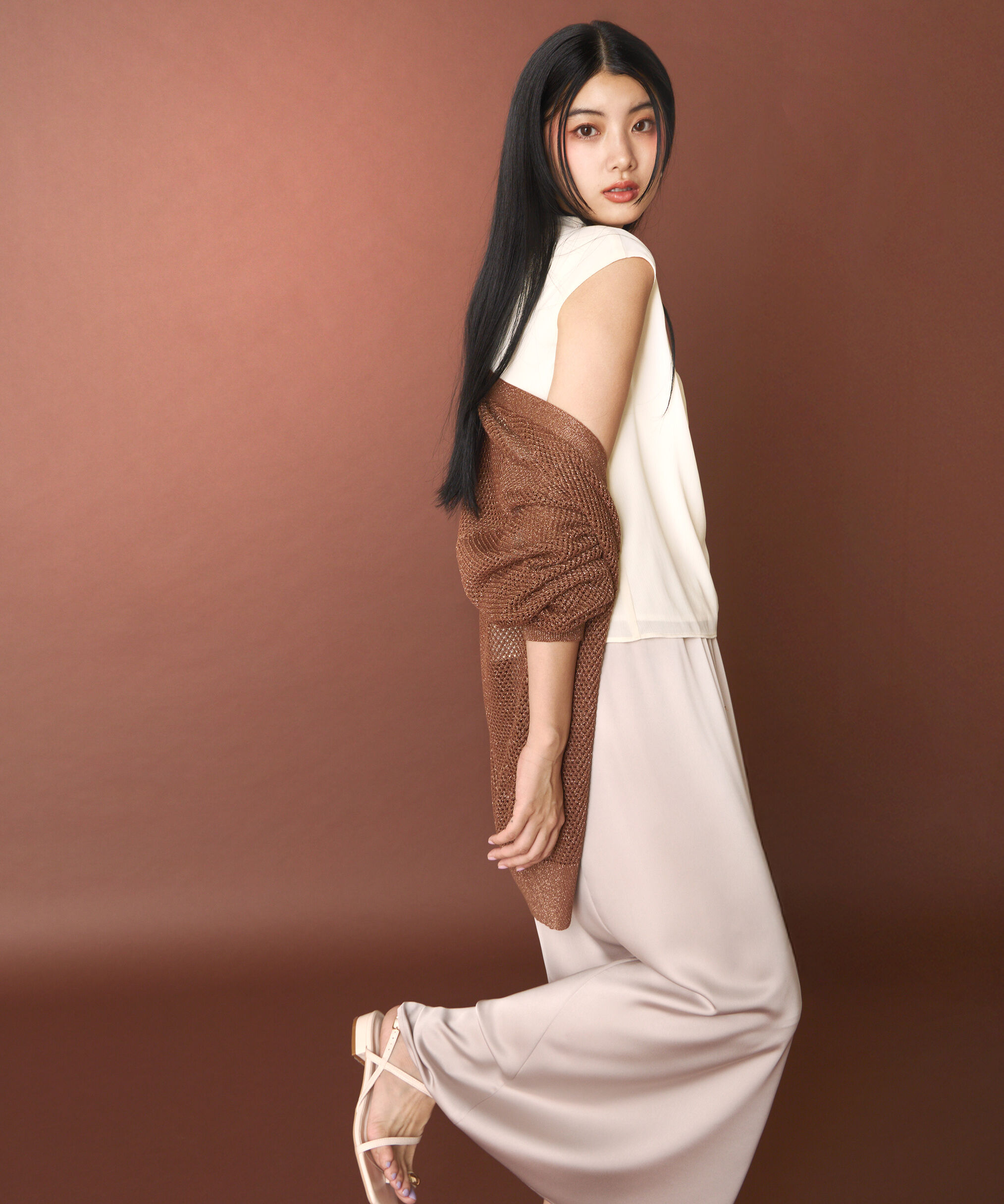 PROPORTION BODY DRESSING「マットサテンスリットスカート」|スカート|ベージュ