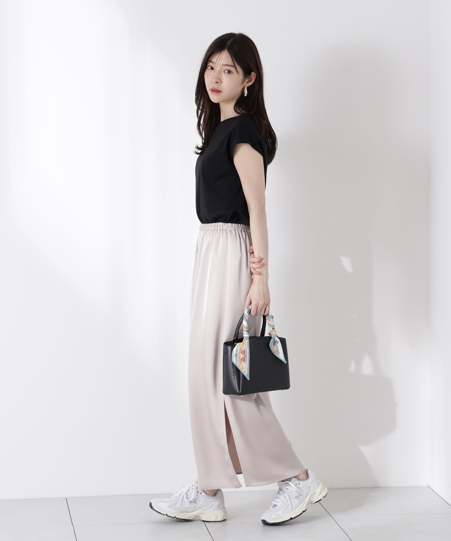 PROPORTION BODY DRESSING「マットサテンスリットスカート」|スカート|