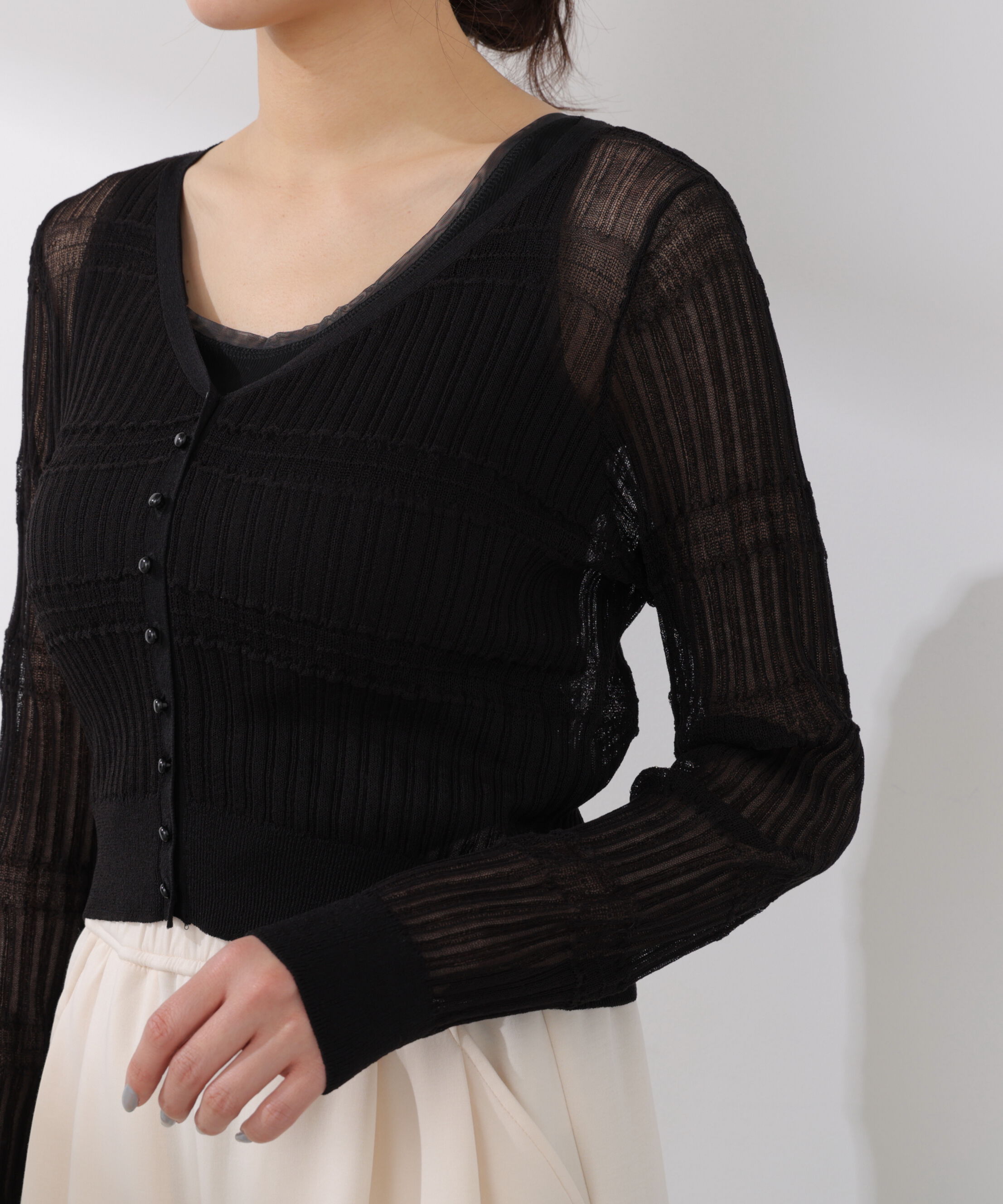 PROPORTION BODY DRESSING「〈a/mie〉変わり織透かし編みカーディガン 26SS」|ニット・セーター|