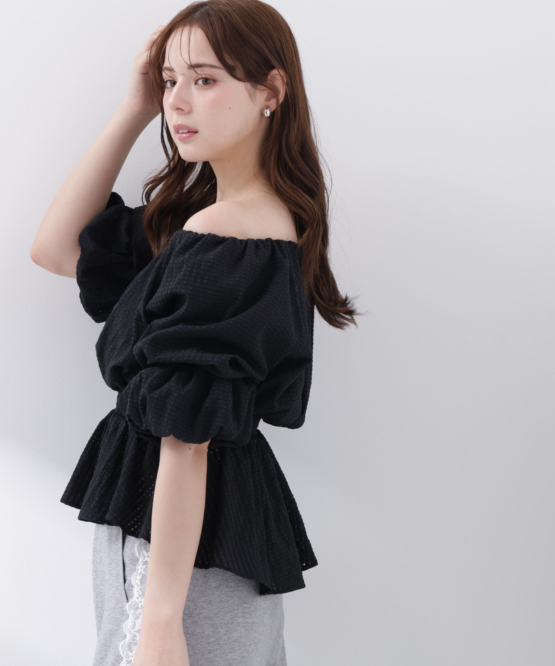 PROPORTION BODY DRESSING「＜中川紅葉さん着用＞〈a/mie〉2wayオフショルフィッシュテールブラウス」|シャツ・ブラウス|