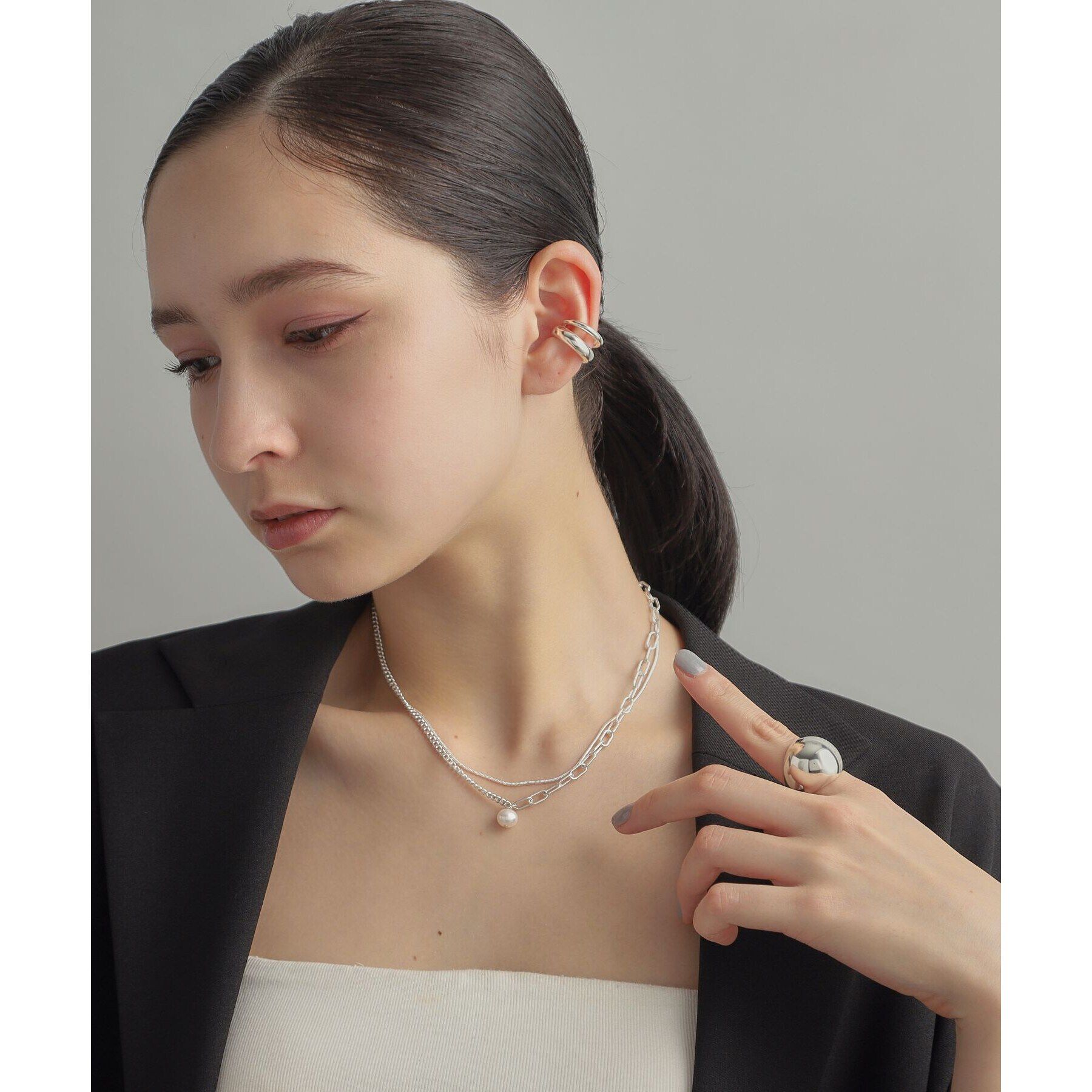 COCOSHNIK ONKITSCH「シルバー ダブルプランプ イヤーカフ」|イヤーカフ|
