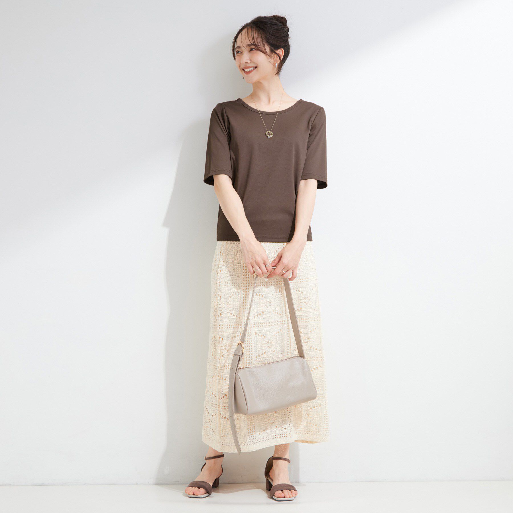 SHOO･LA･RUE「【ひんやり/前後2WAY/S-LL】着回しやすい 5分袖テレコトップス」|Tシャツ・カットソー|