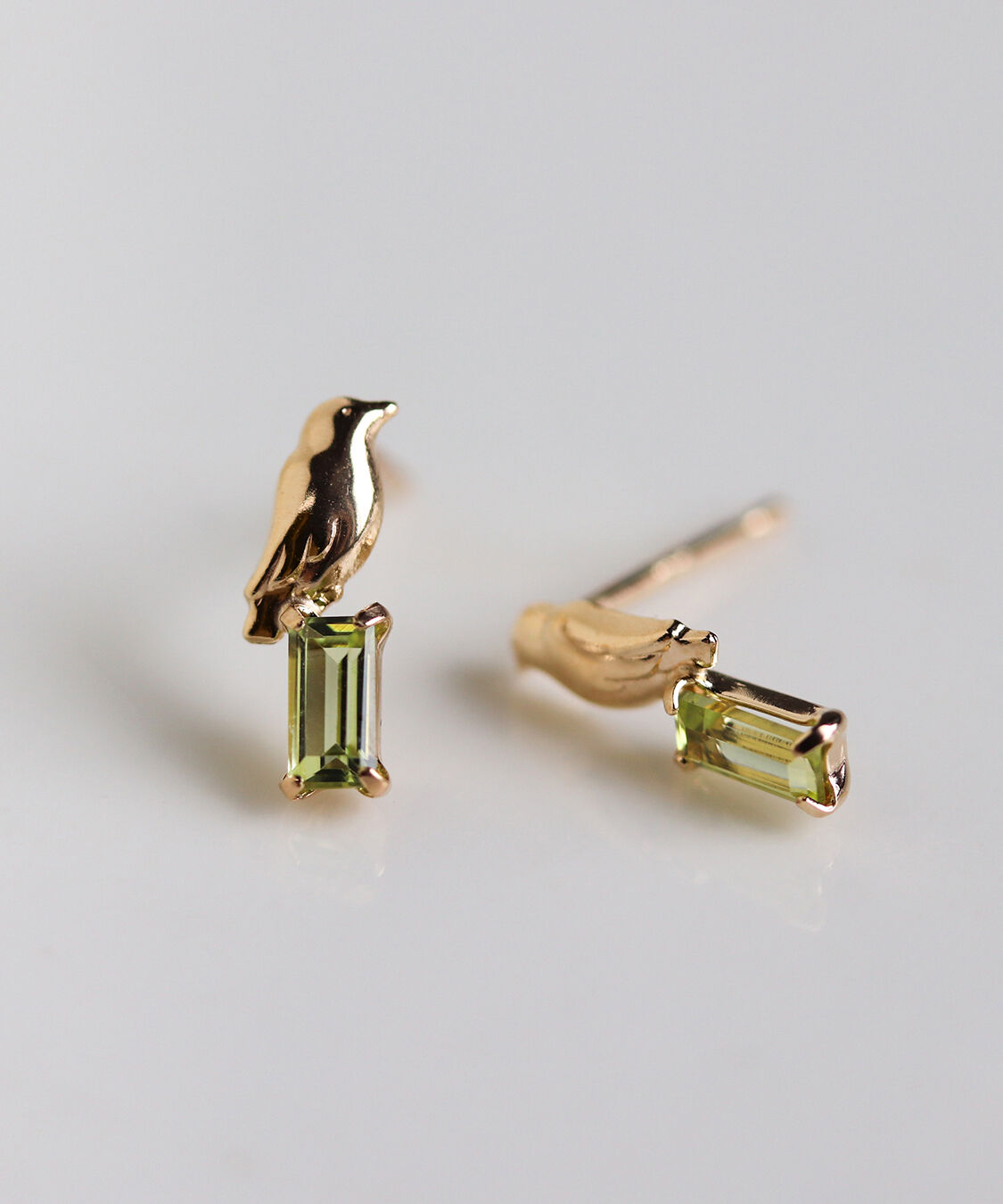  「カラーストーン リトルバード ピアス | K10YG」|ピアス|