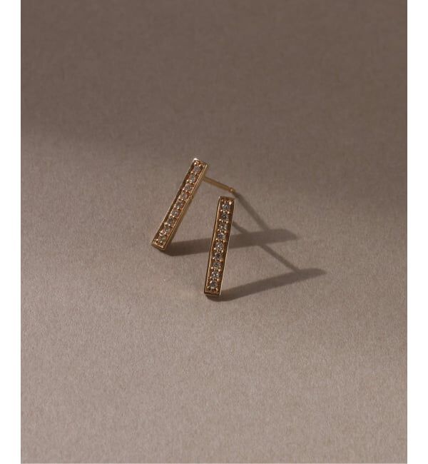 Lilas by Spick&Span「ボックスダイヤ12mmバーピアス K10（両耳）」|ピアス|ゴールド