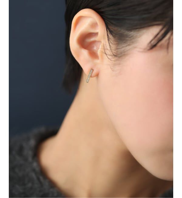 Lilas by Spick&Span「ボックスダイヤ12mmバーピアス K10（両耳）」|ピアス|
