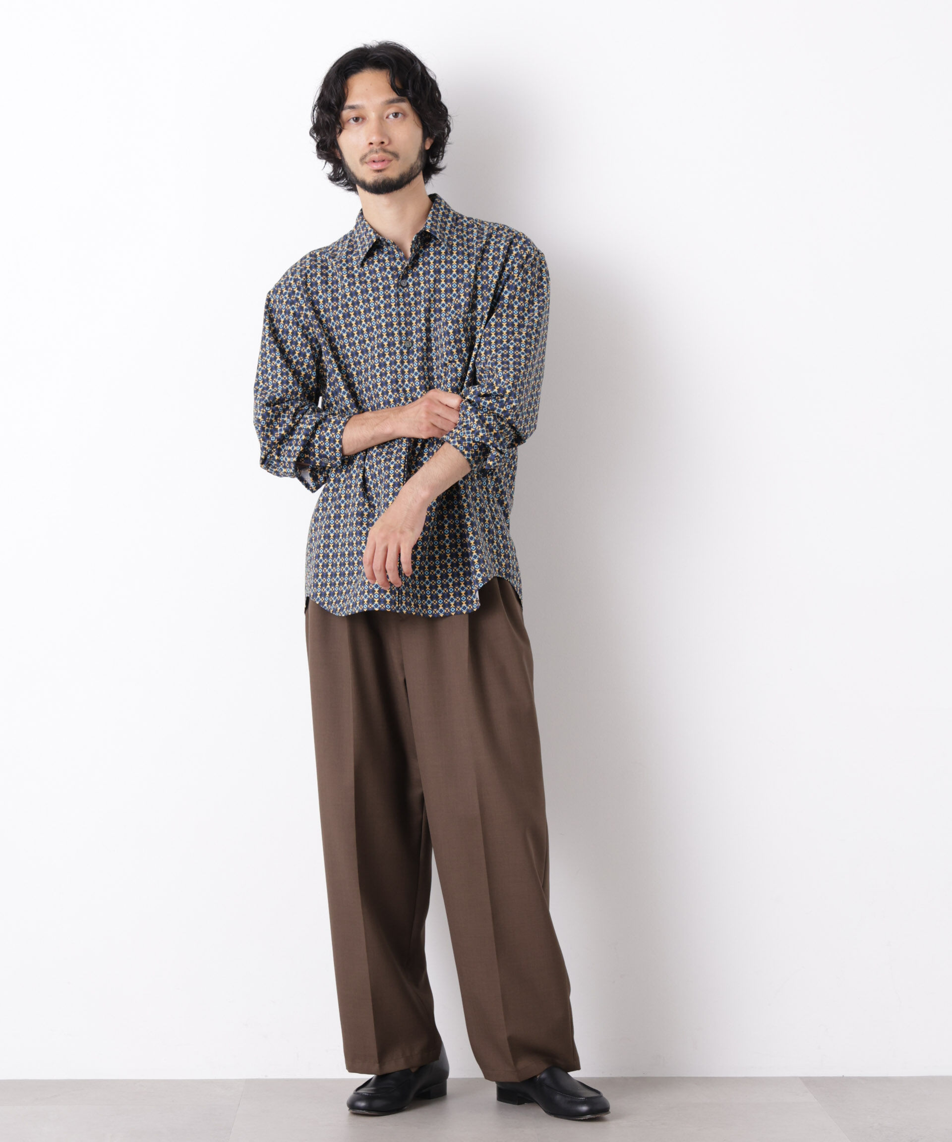 NANO universe「EDITORIAL PRINT レギュラーカラーシャツ」|シャツ・ブラウス|