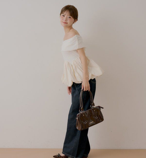  「【SALON  by Chico】前後2オフショルバルーンペプラムベロアトップス」|Tシャツ・カットソー|