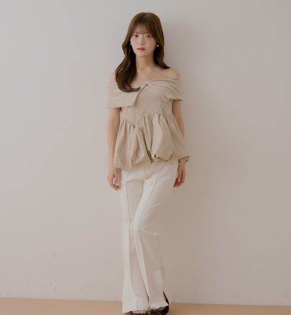  「【SALON  by Chico】前後2オフショルバルーンペプラムベロアトップス」|Tシャツ・カットソー|