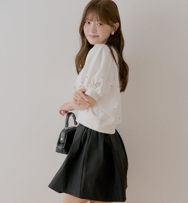  「【SALON  by Chico】パフ袖ランダムビジュースウェット」|Tシャツ・カットソー|