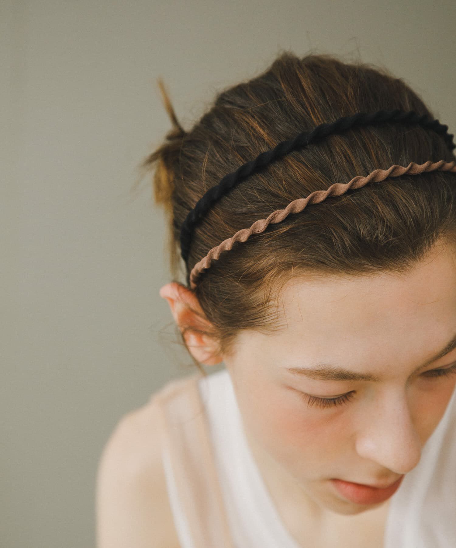 URBAN RESEARCH「decor『デコール』　TWIST HEADBAND」|カチューシャ|