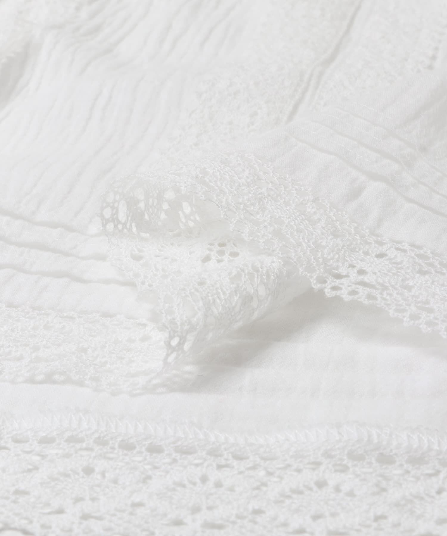 URBAN RESEARCH「Picchi Nia　SOFT FRILL WHITE」|シャツ・ブラウス|