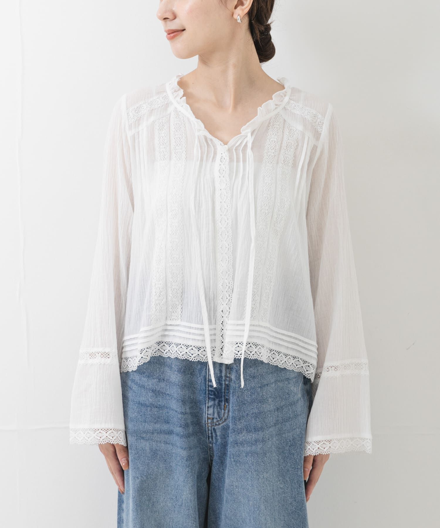 URBAN RESEARCH「Picchi Nia　SOFT FRILL WHITE」|シャツ・ブラウス|