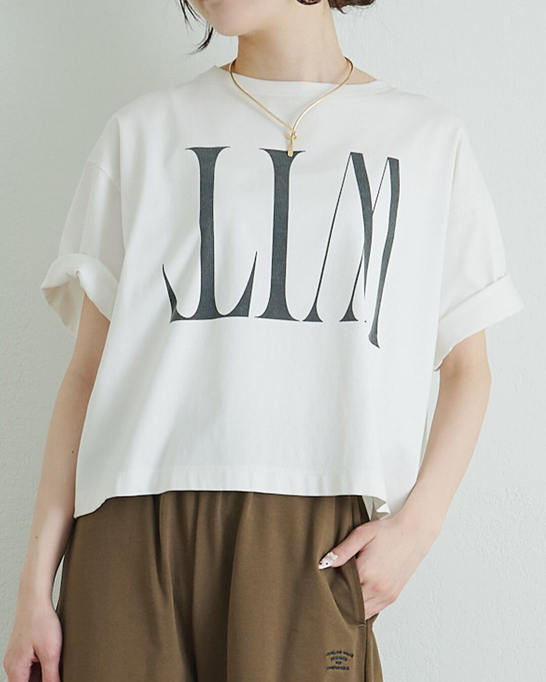  「【新色登場/WEB限定】リバースロゴTシャツ」|プルオーバー|