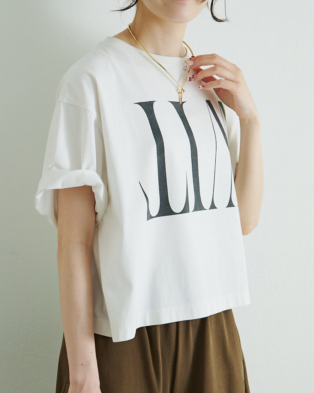  「【新色登場/WEB限定】リバースロゴTシャツ」|プルオーバー|