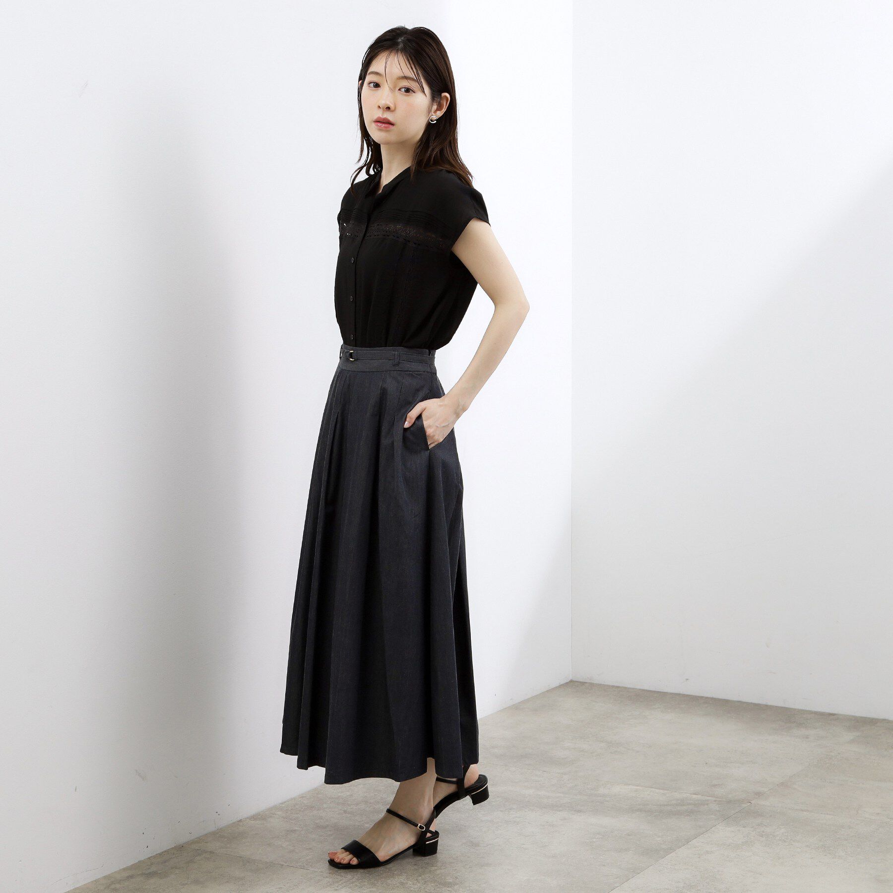 grove「【洗える】ON/OFF使える、ベルト付フレアスカート」|スカート|