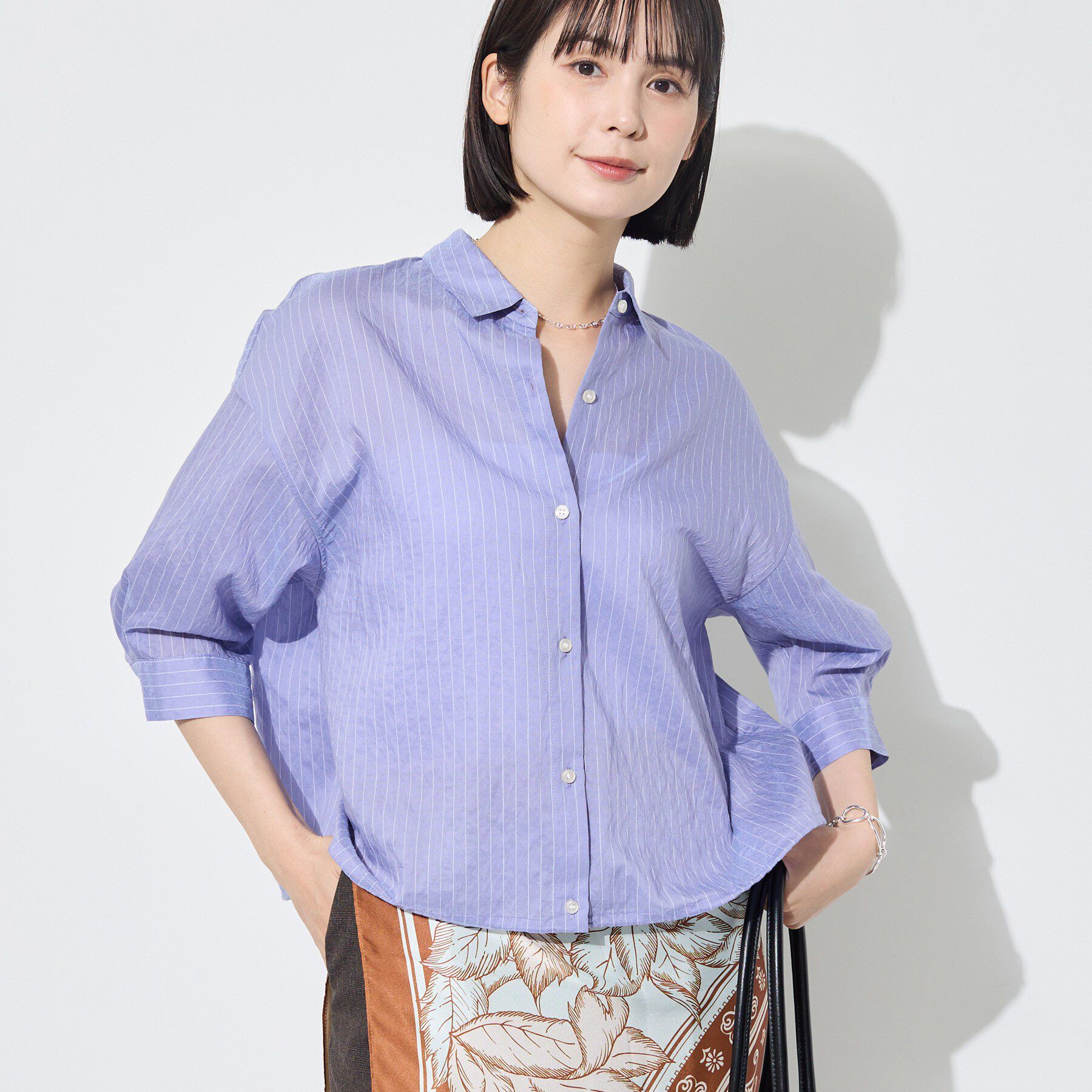 INDIVI「【シアー／7分袖】体型カバーゆったりシャツ」|シャツ・ブラウス|ブルー(391)