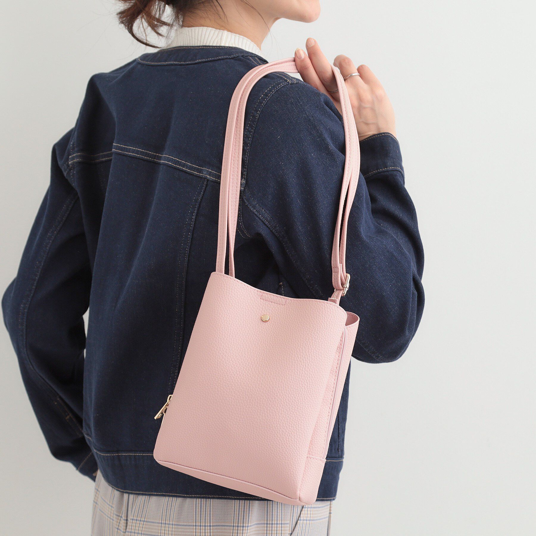 SHOO･LA･RUE「【軽量/高レビュー】見た目よりもたっぷり入る ふわっと軽い3層ショルダー」|ショルダー・メッセンジャー|