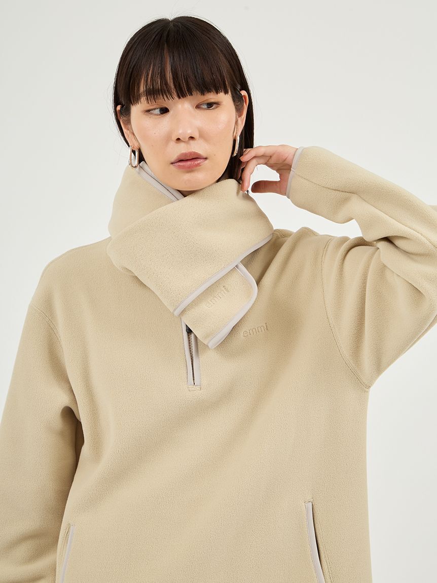 emmi atelier「【セットアイテム】eco ストール付きフリースワンピース」|ワンピース|
