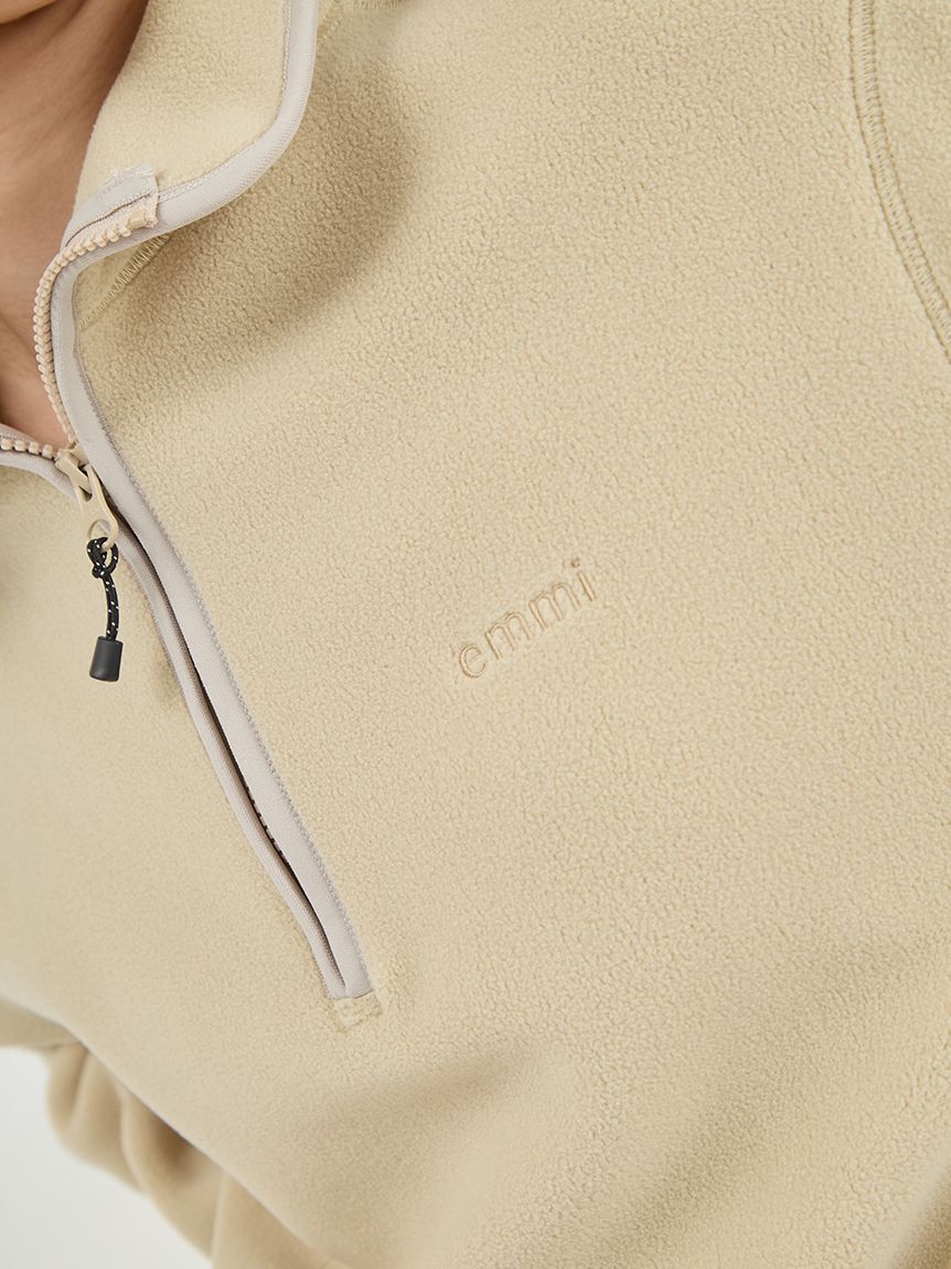 emmi atelier「【セットアイテム】eco ストール付きフリースワンピース」|ワンピース|