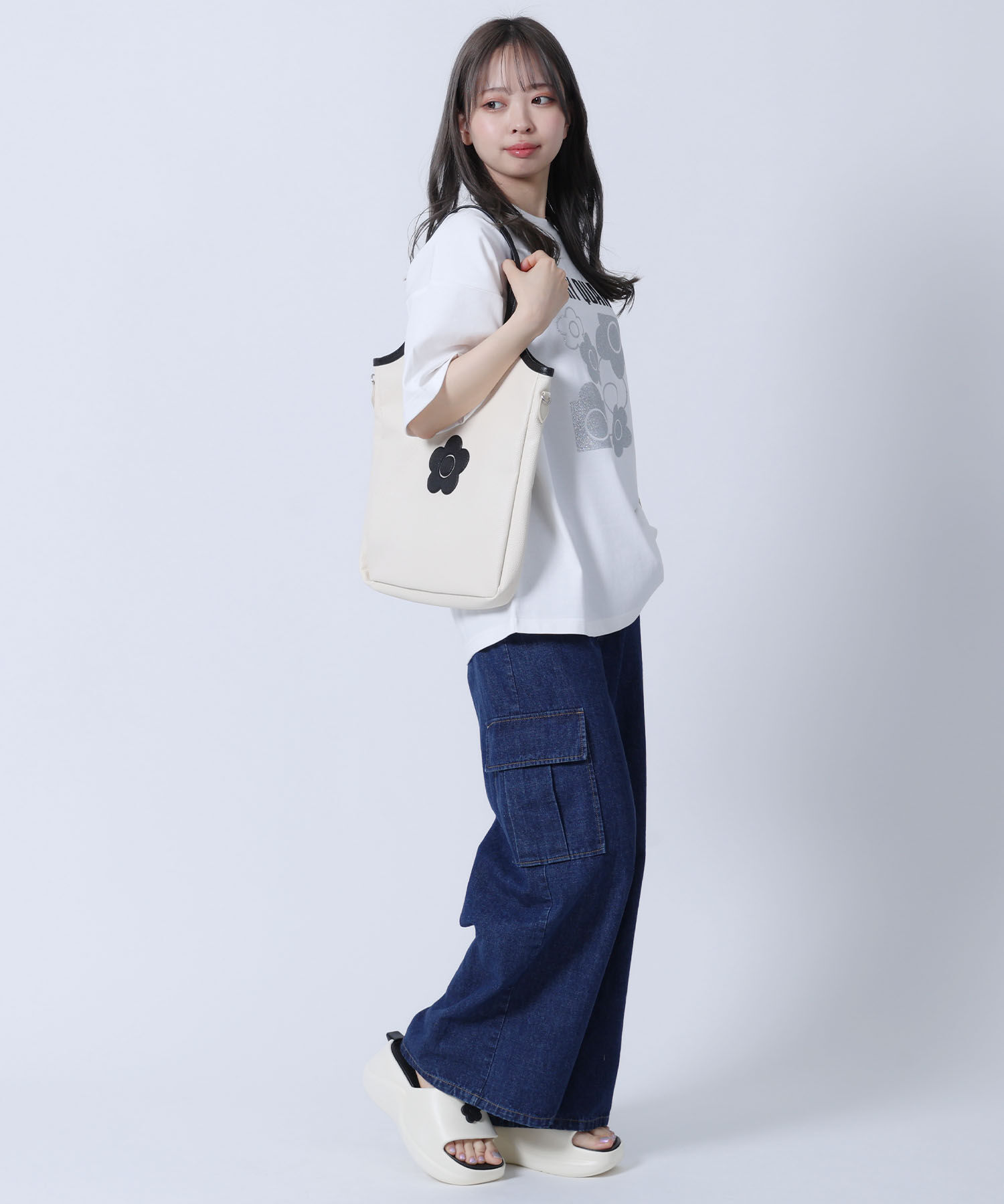 MARY QUANT「デイジーパッチシュリンク トート」|トートバッグ|