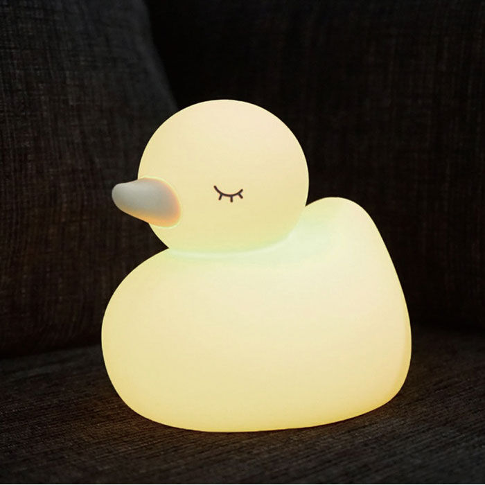 BACKYARD FAMILY「ナイトライト アヒル 通販 かわいい 授乳ライト ライト ベビー 照明 おしゃれ」|電化製品|