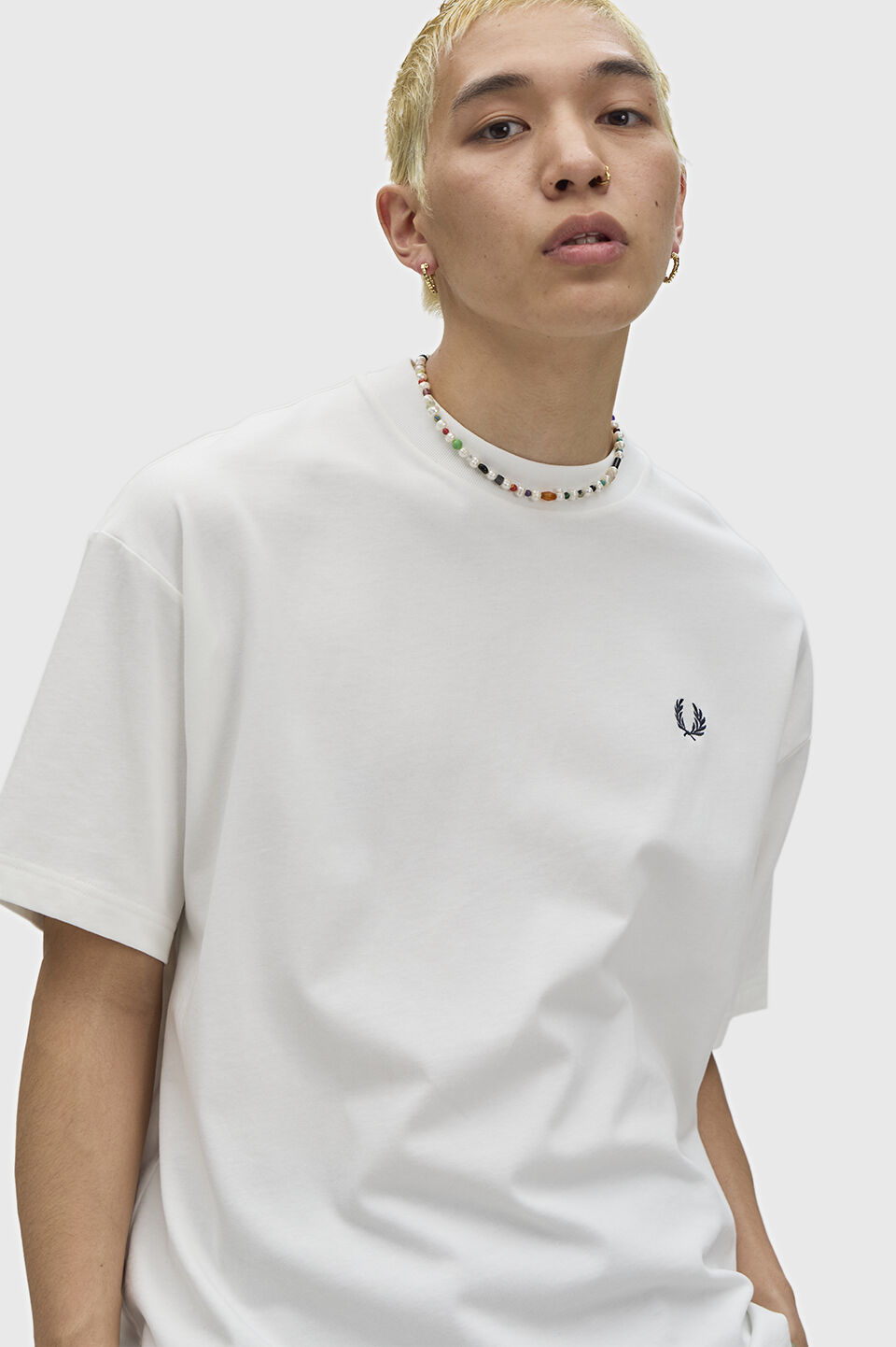FRED PERRY 「Back Print Laurel Wreath T-Shirt／ロゴバックプリントローレルリースTシャツ」|Tシャツ・カットソー|